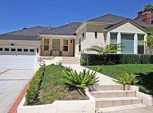 10545 Lindbrook Dr, Los Angeles, CA 90024