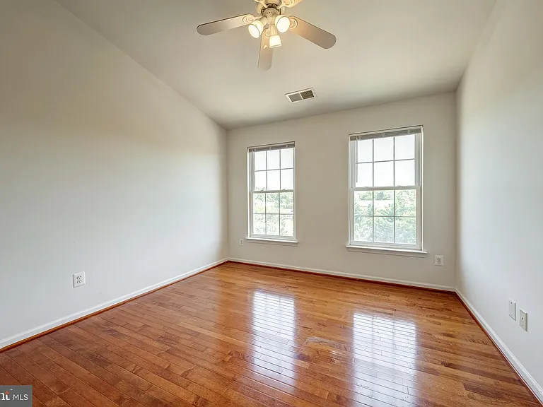 25332 Whippoorwill Ter — Photo 39