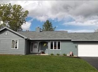 204 Capital Ln, Findlay, OH 45840