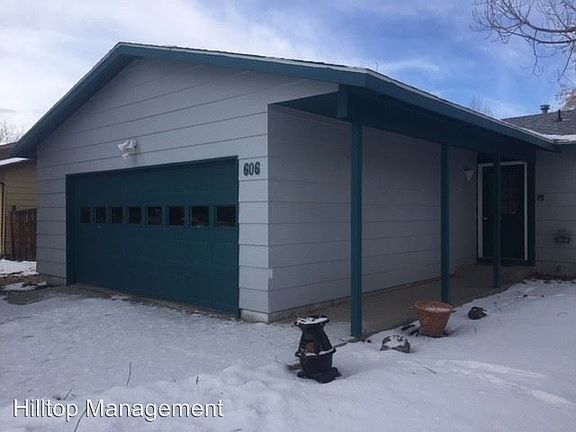 2nd image of 606 Summit Dr