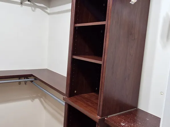 20 Arbor Cir, Edison, NJ 08837