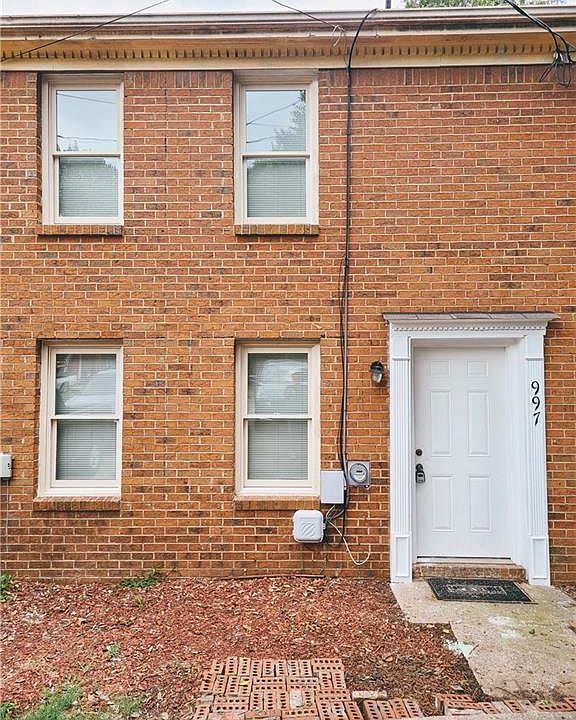 997 Carla Pl Norcross GA Zillow