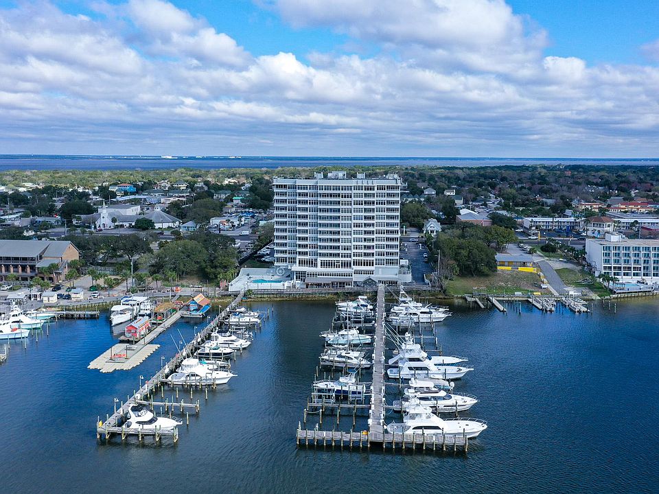 1st image of 320 Harbor Blvd #901