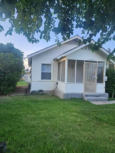25026 Starr St Photo 1