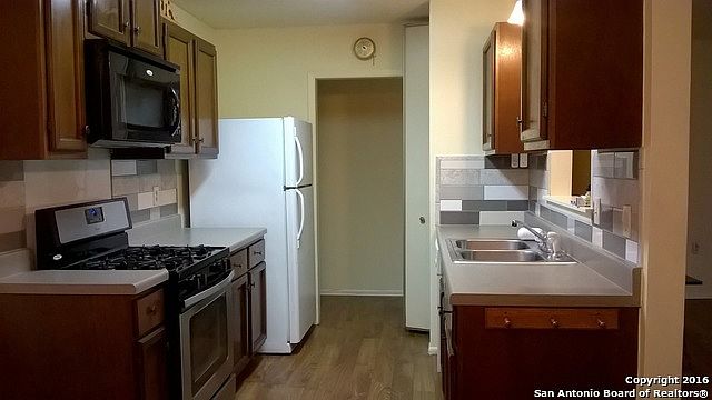 2nd image of 12722 Popes Creek St