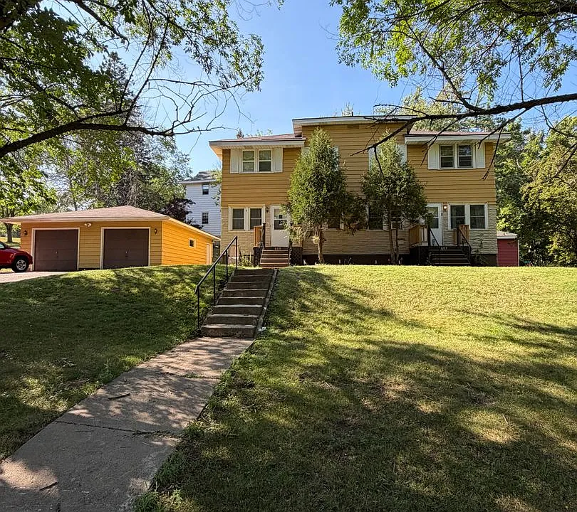 605-607 Leicester Ave