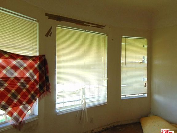 3rd image of 1220 E Mlk Blvd