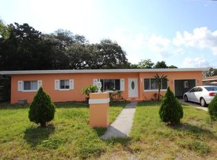 10852 Mohawk Rd, Saint Petersburg, FL 33708