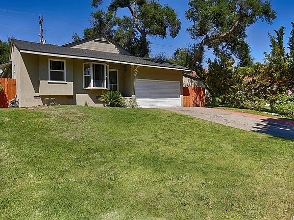 3rd image of 3323 Park Vista Dr