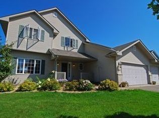 234 Jasper Cir, Chaska, MN 55318