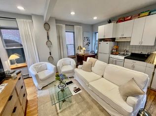 15 Thacher Ct #200, Boston, MA 02113