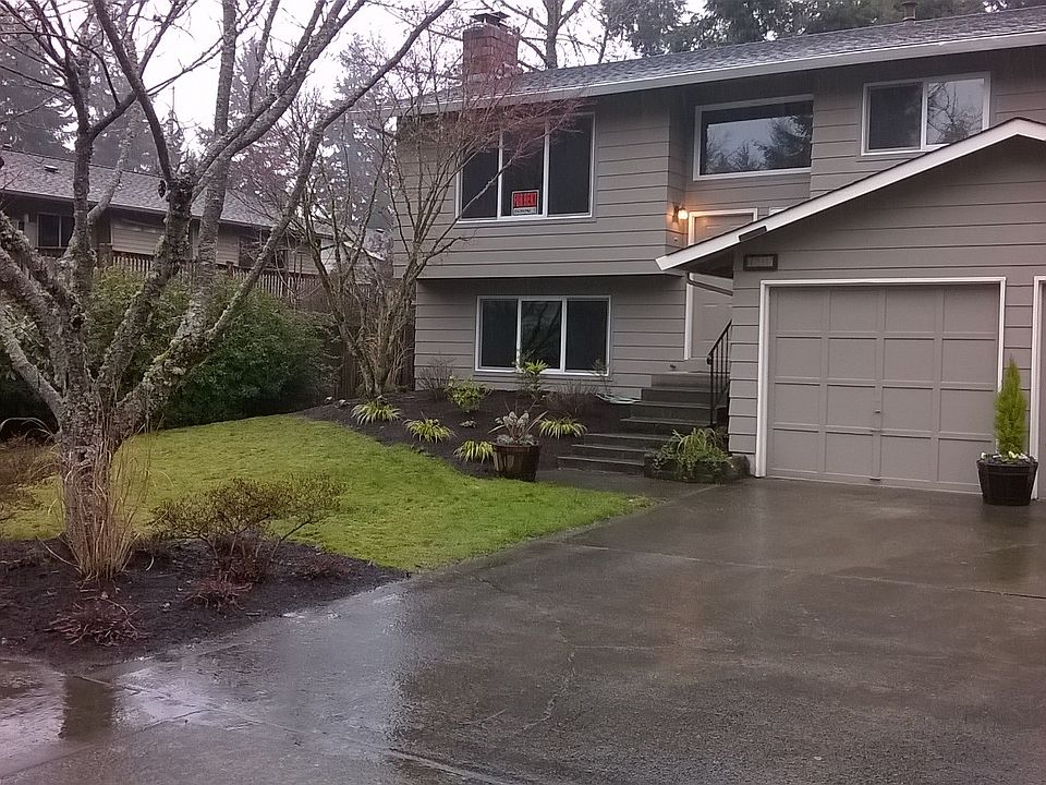 1st image of 16416 NE 106th Pl