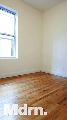 Rented by Mdrn Residential | media 11