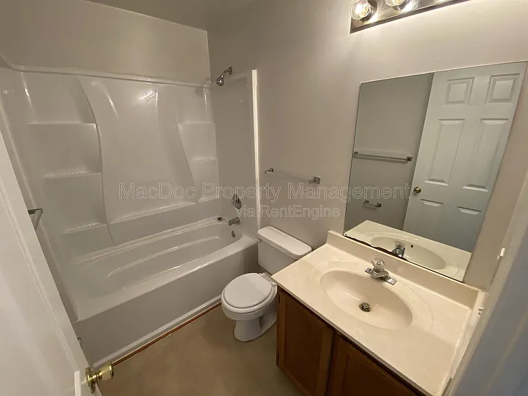 211 Cedar Ridge Dr — Photo 20