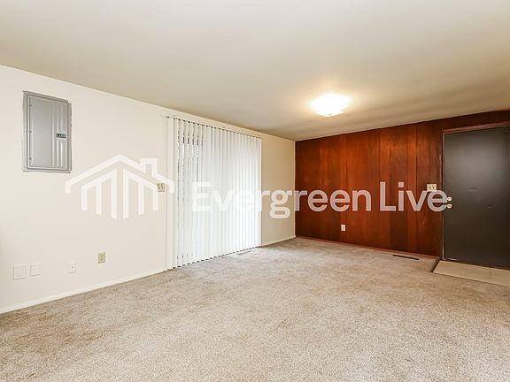 5th image of 7925 Blackshear Dr