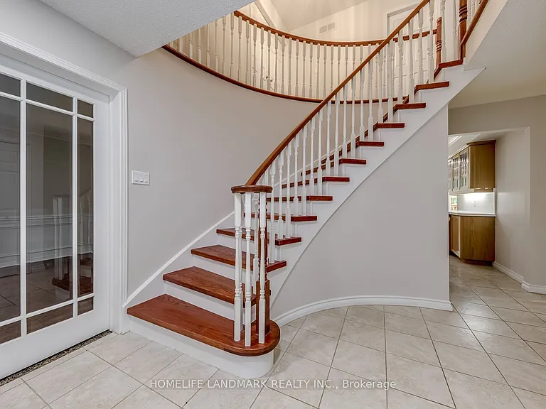 67 Cudmore Rd — Photo 4