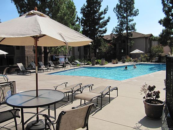 3rd image of 12031 Alta Carmel Ct Unit 230