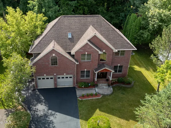 21 Googas Road, Slingerlands, NY 12159