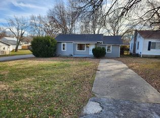 1458 E North St, Springfield, MO 65803