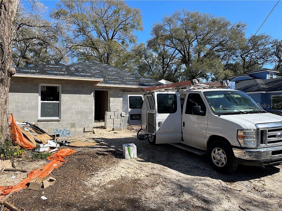 1st image of 10007 N Hyacinth Ave