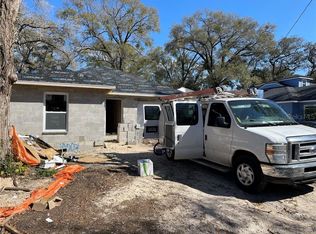 10007 N Hyacinth Ave, Tampa, FL 33612