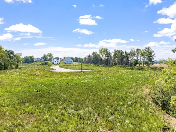 2300 136th Ct W, Rosemount, MN 55068