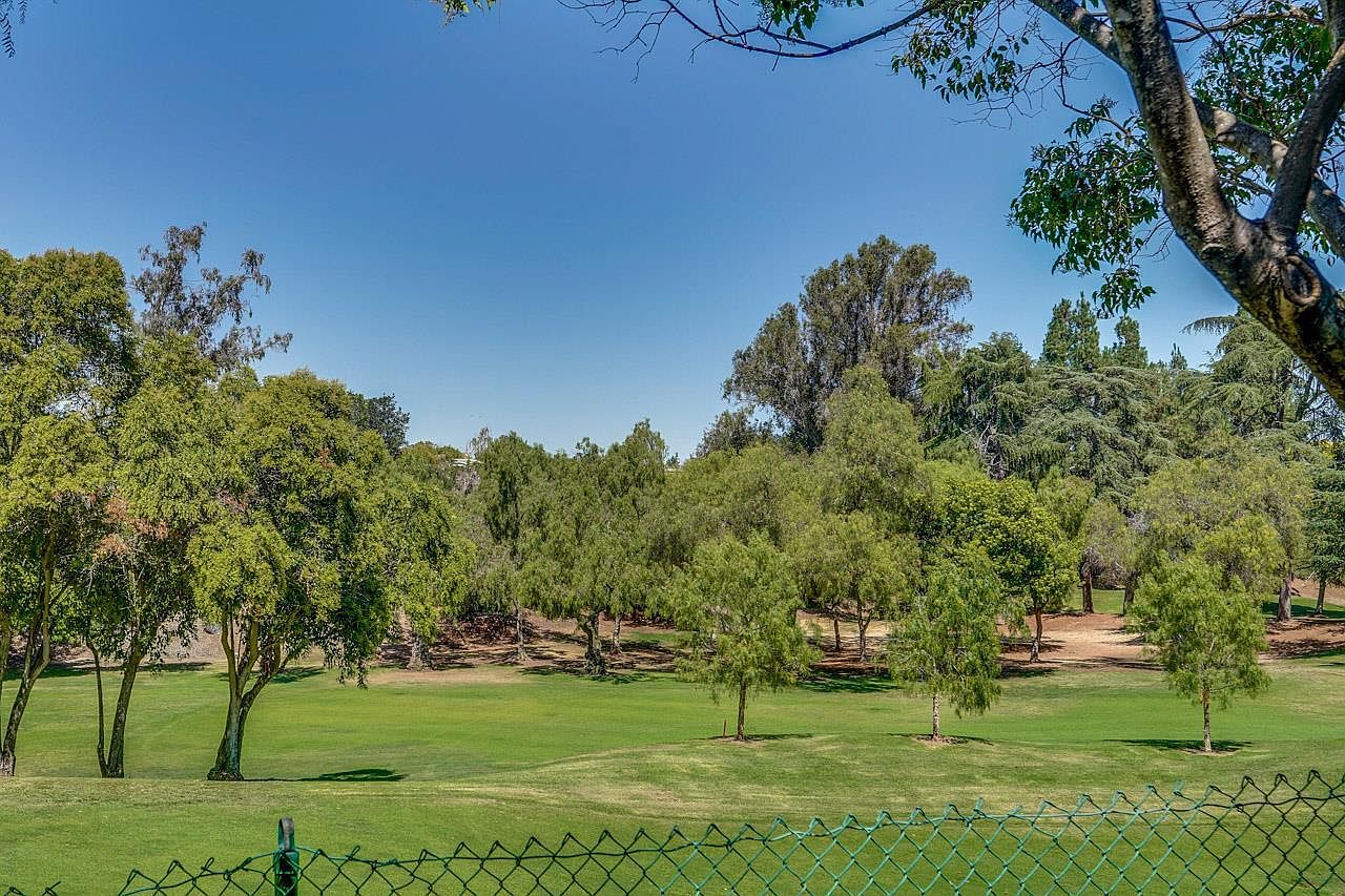 903 Sunrose Ter APT 301