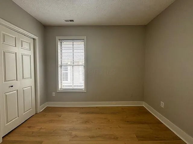 33 S Cypress Ave — Photo 11