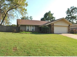 3008 E 80th Pl S, Tulsa, OK 74136