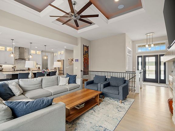 5th image of 1098 Brynhill Dr