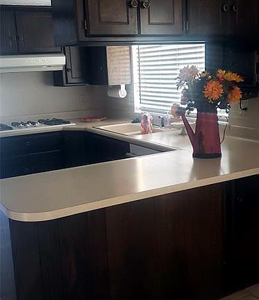 5th image of 2021 Norwich Pl