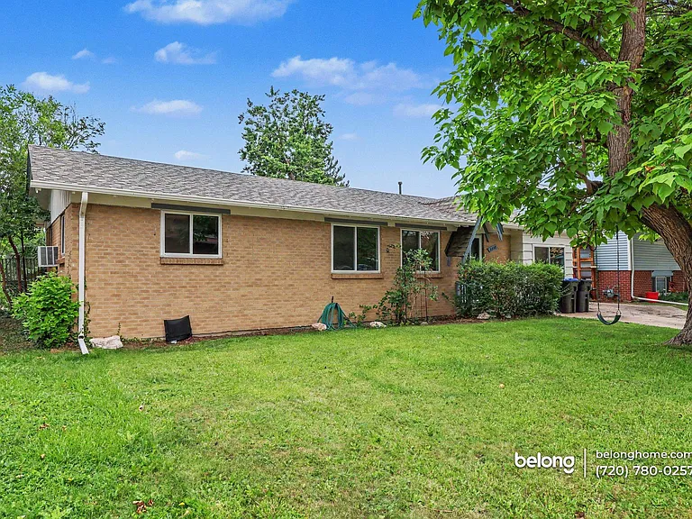 5318 Flower Cir — Photo 11