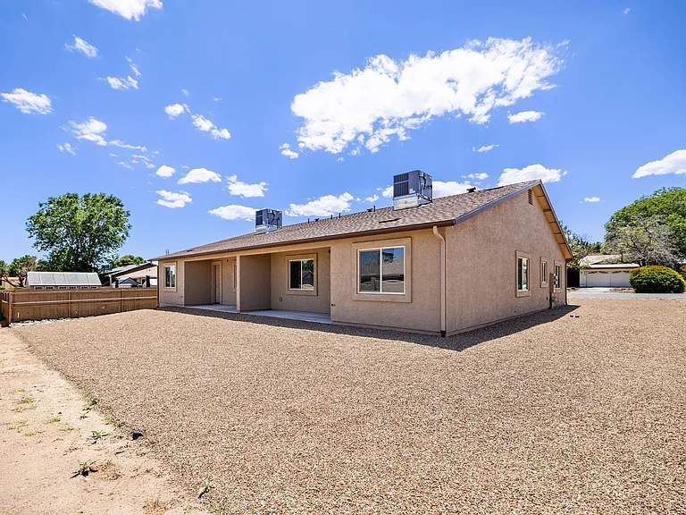 6201 N Reata Dr #2 — Photo 6