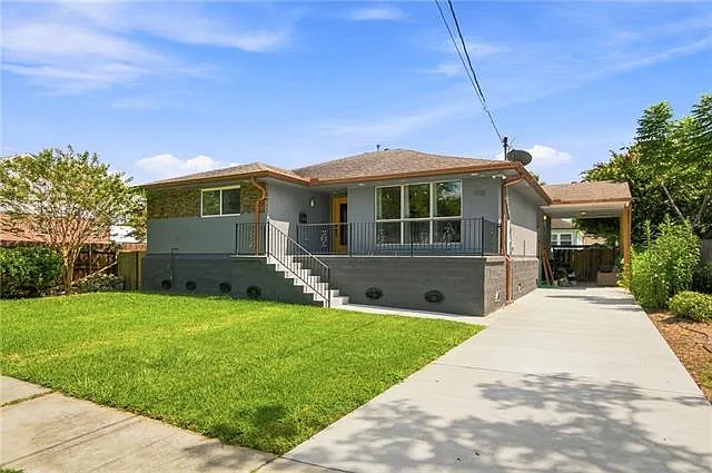 3 bed, 2.0 bath, 1650 sqft, $2,500 — Photo 2