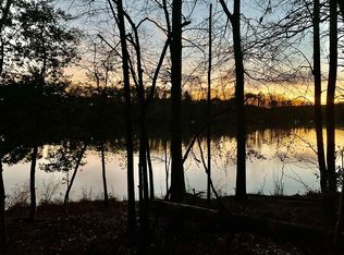 715 E Ridge Water Dr, Chesnee, SC 29323