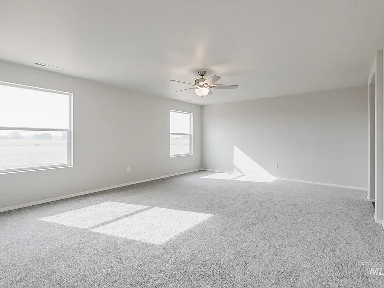 16903 Chambers Way — Photo 15