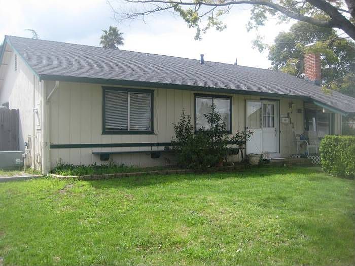 2nd image of 811 Mohawk Dr