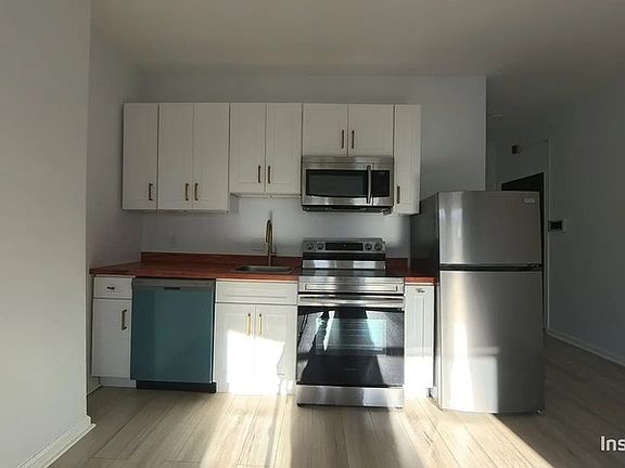 4th image of 6755 Germantown Ave APT 4