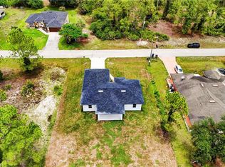 1020 Carroll ST E, LEHIGH ACRES, FL 33974