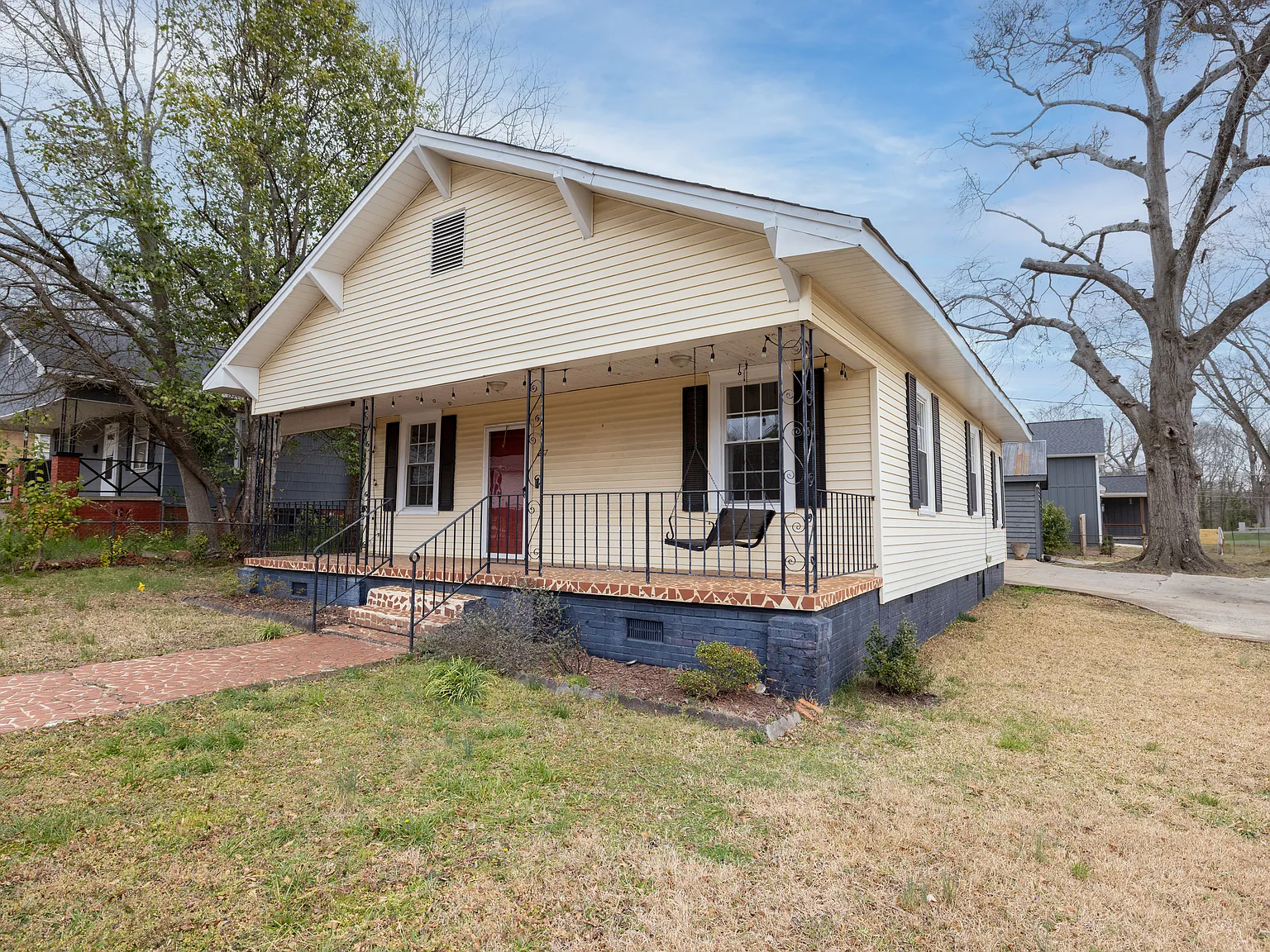 2 bed, 1147 sqft, $1,990 — Photo 2