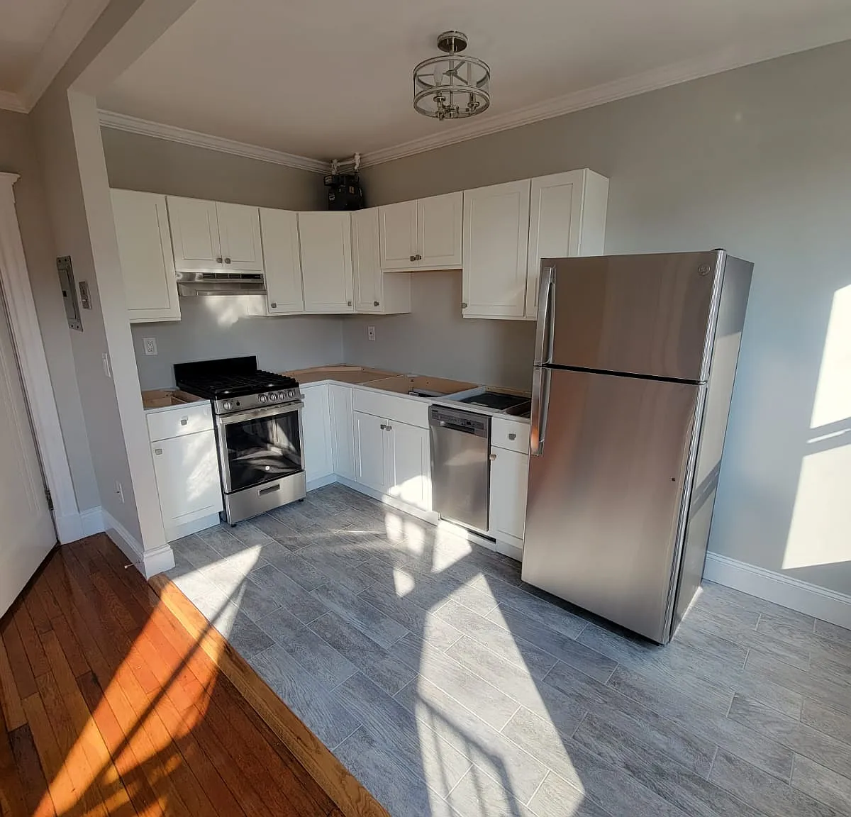 1 bed, 650 sqft, $2,500 — Photo 2