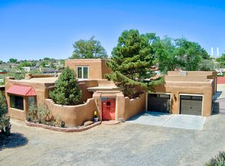 1321 Yippee Calle Ct, Corrales, NM 87048