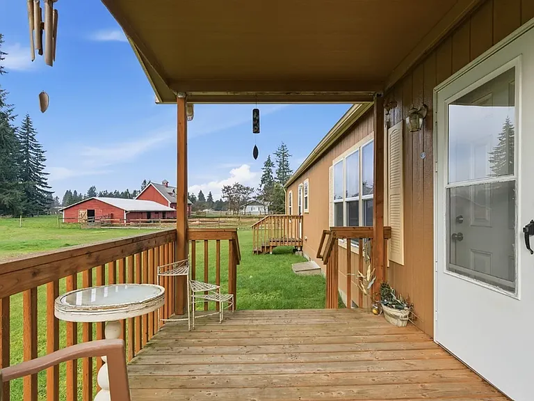 19141 Joselyn St SW — Photo 2
