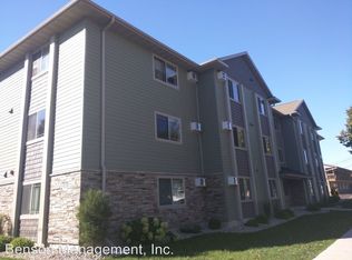 1228 Pine St APT 2, La Crosse, WI 54601