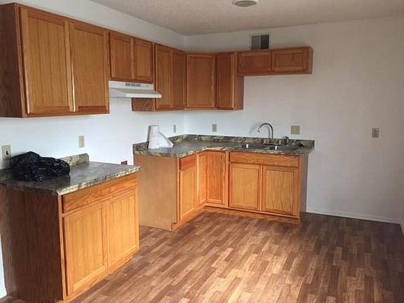 2nd image of 116 Lou Dr