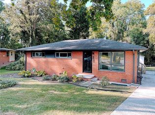 3101 Canterbury St, Greensboro, NC 27408