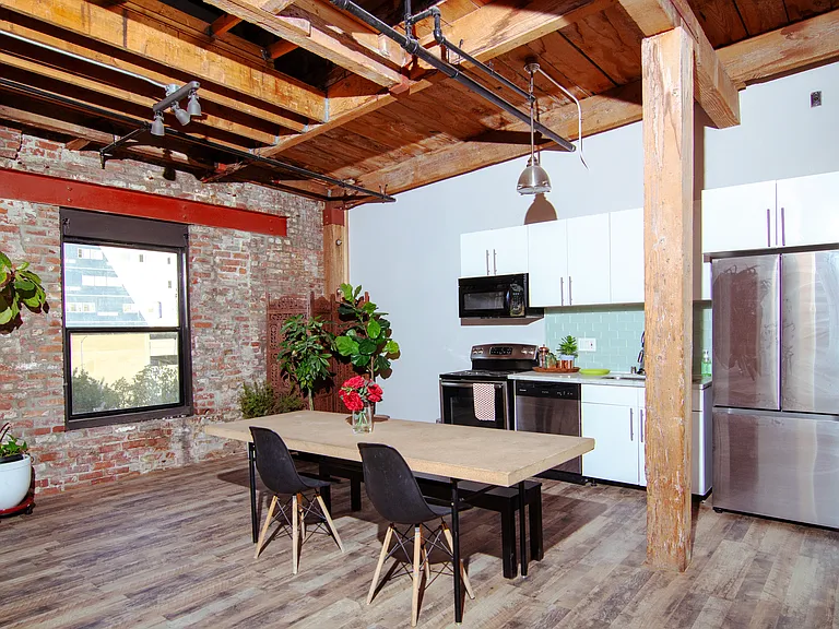 Newberry Lofts — Photo 31