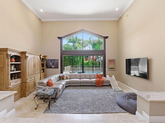 5th image of 4654 NW 26th Way