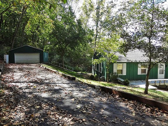 2nd image of 2 Riverview Dr