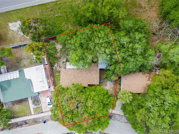 2nd image of 2440 NW 168th St